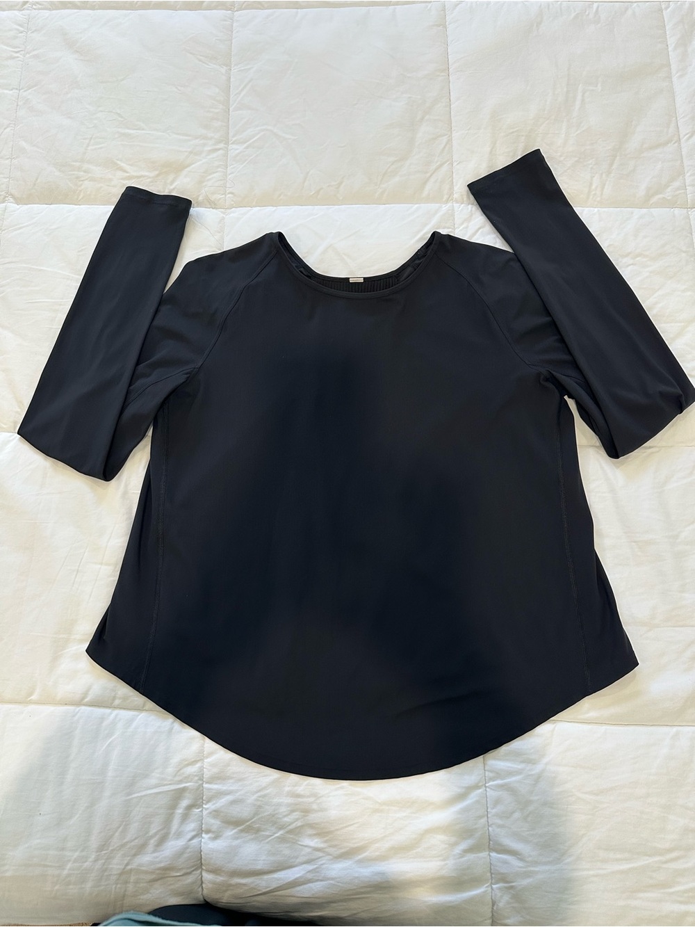 lululemon women’s Making Moves Pleated Back Crewneck Long Sleeve Top
Sz 6 Black - Picture 8 of 15